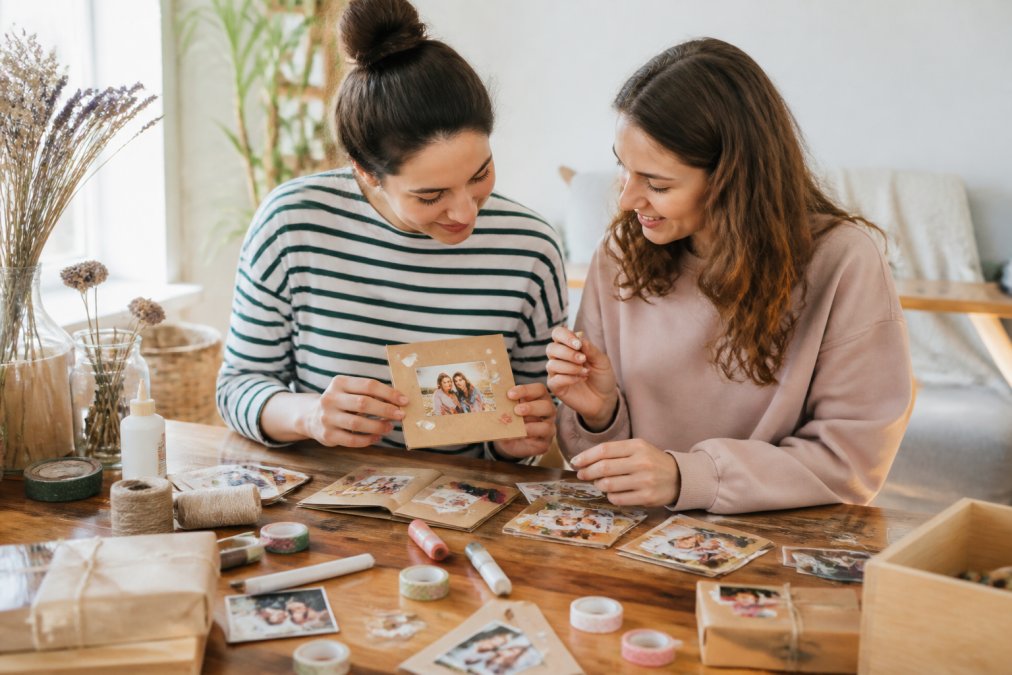 DIY Personalized Gifts for Best Friends: 7 Ideas